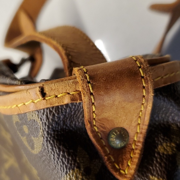 LOUIS VUITTON Malletier Monogram SAUMUR 35 dual messenger bag - Picture 15 of 16